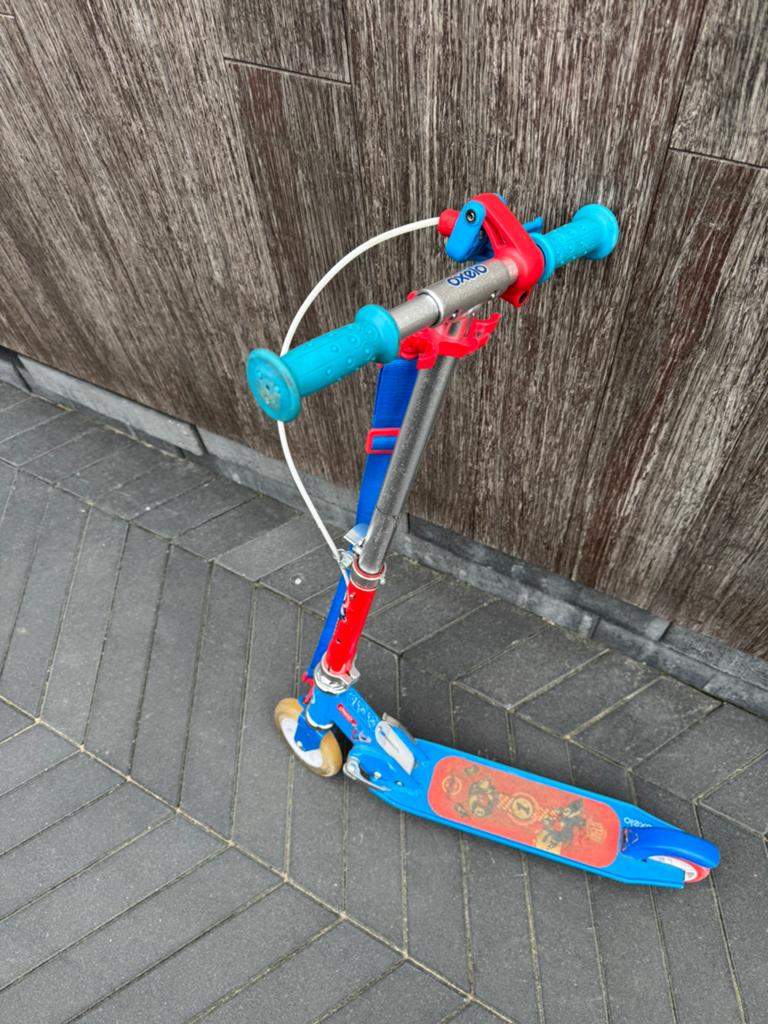 Kinderstep met verlichte wiel 4 tm 6 jaar, Ophalen, Gebruikt, Gewone step