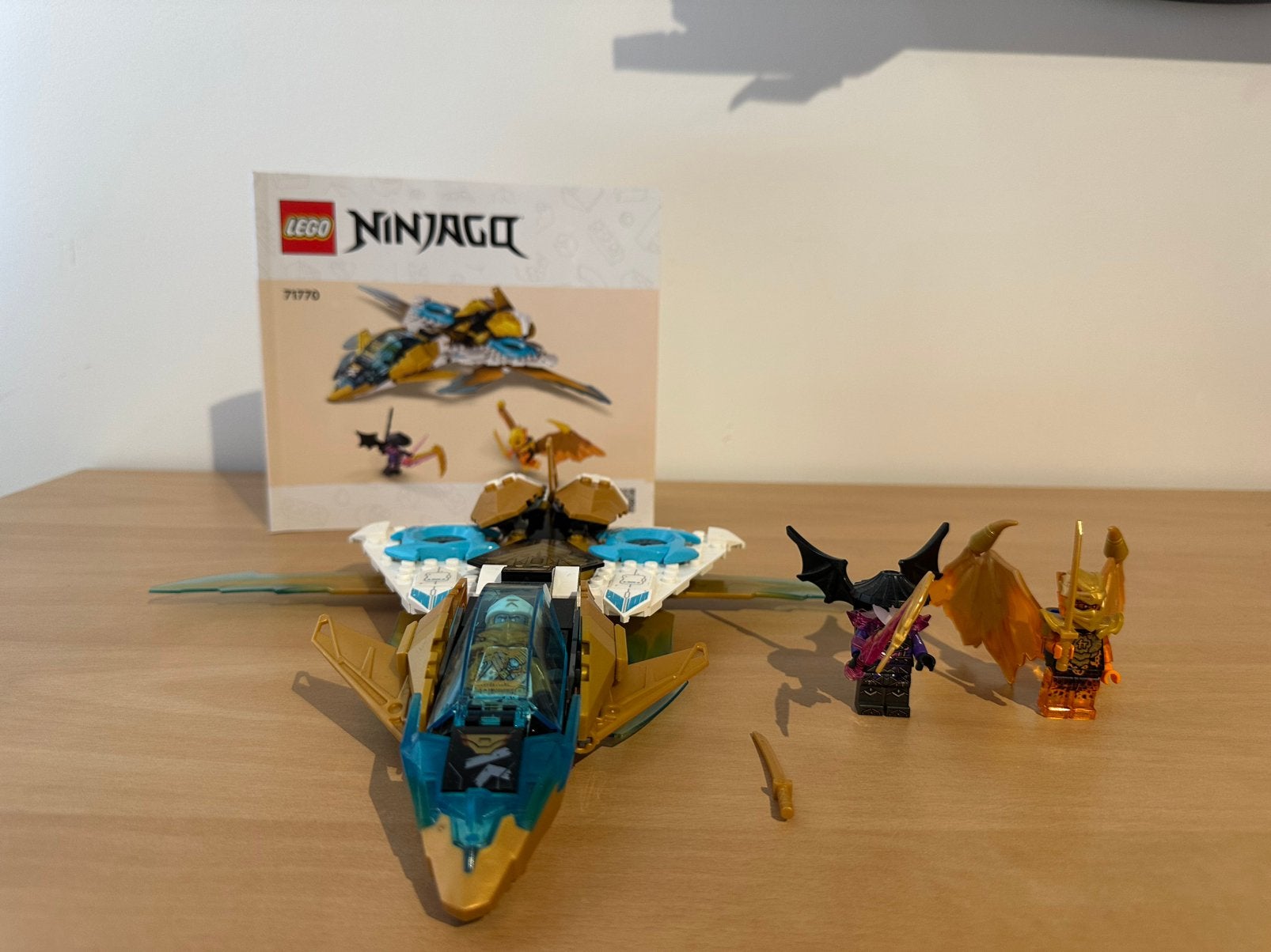 Lego Ninjago 71770 Zanes Golden Dragon Jet, Kinderen en Baby's, Speelgoed | Duplo en Lego, Ophalen of Verzenden, Zo goed als nieuw