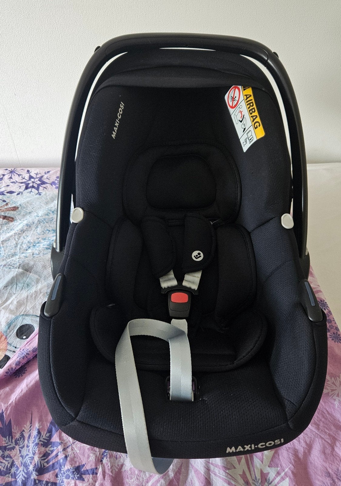 Nette en goed onderhouden MaxiCosi, Kinderen en Baby's, Ophalen, Autogordel, Zo goed als nieuw, 0 t/m 13 kg