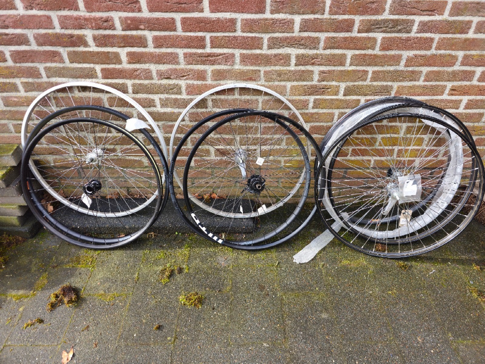 Fietswielen graag alles in een koop, Ophalen, Nieuw, Band