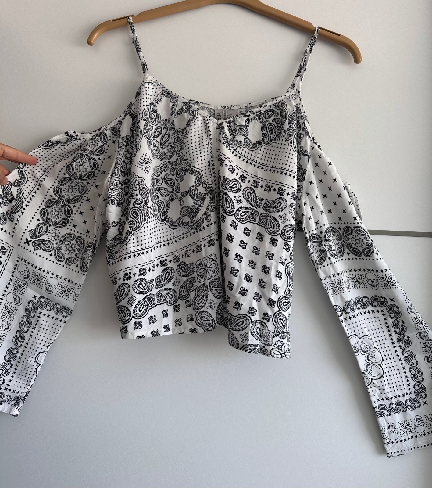 H&M Off-shoulder Top Maat 44 met Patroon, Meerkleurig, Maat 42/44 (L), Ophalen of Verzenden, Zo goed als nieuw