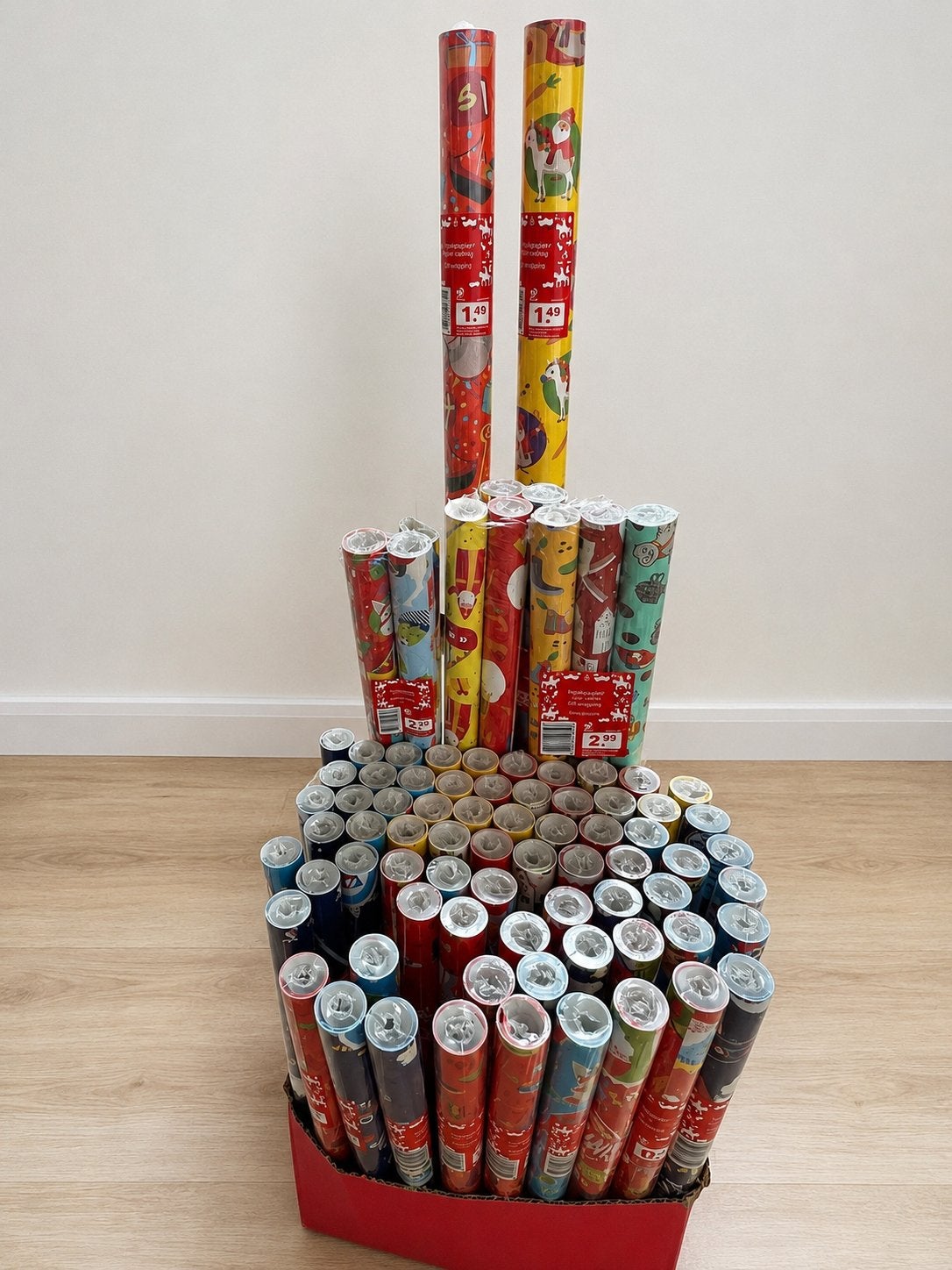 Doos met sinterklaas cadeau rollen, Ophalen, Nieuw