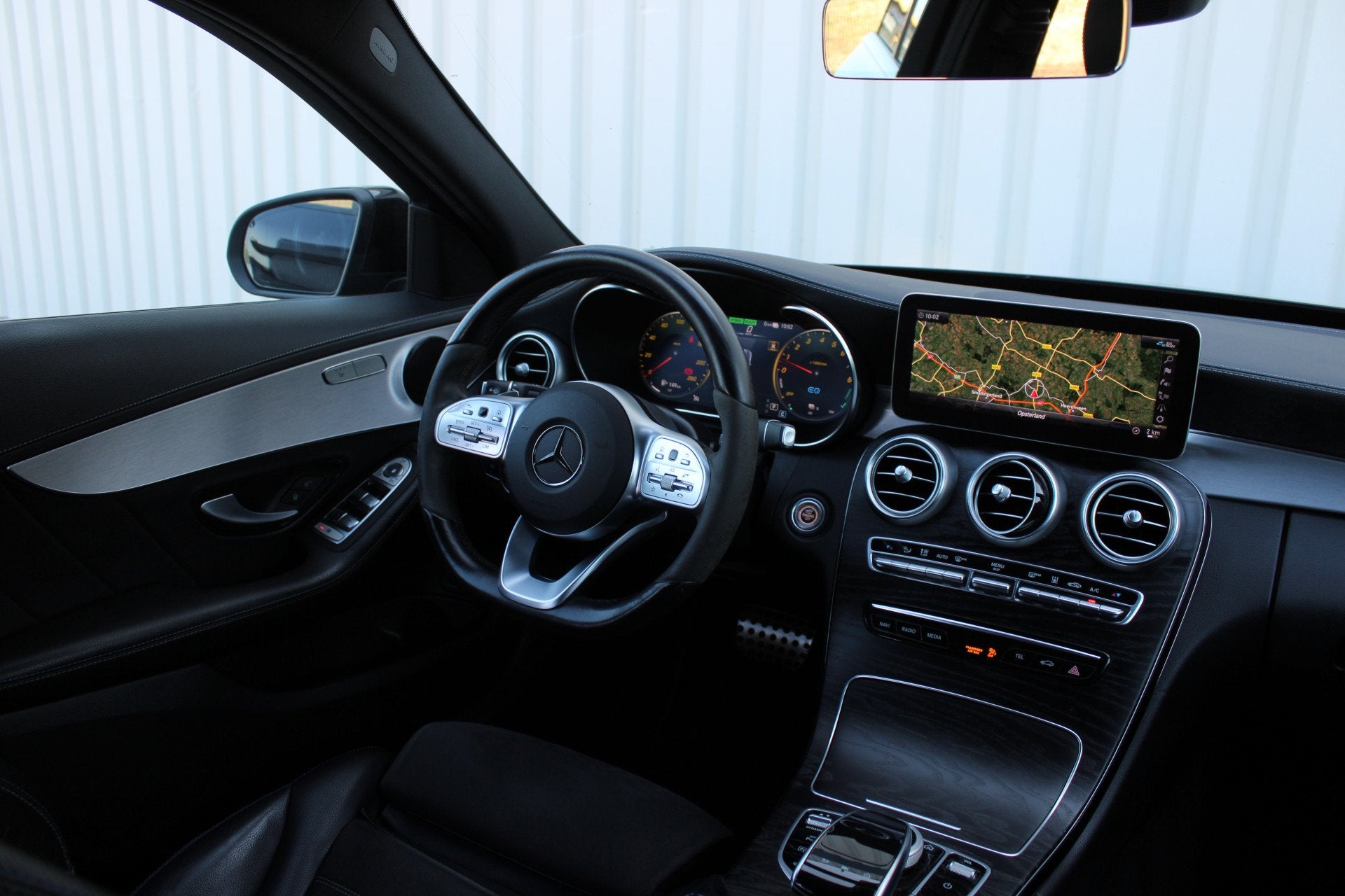 Mercedes-Benz C-Klasse Estate 300 e Business Solution AMG Li, Auto's, Mercedes-Benz, 12 maanden, Achterwielaandrijving, 57 km