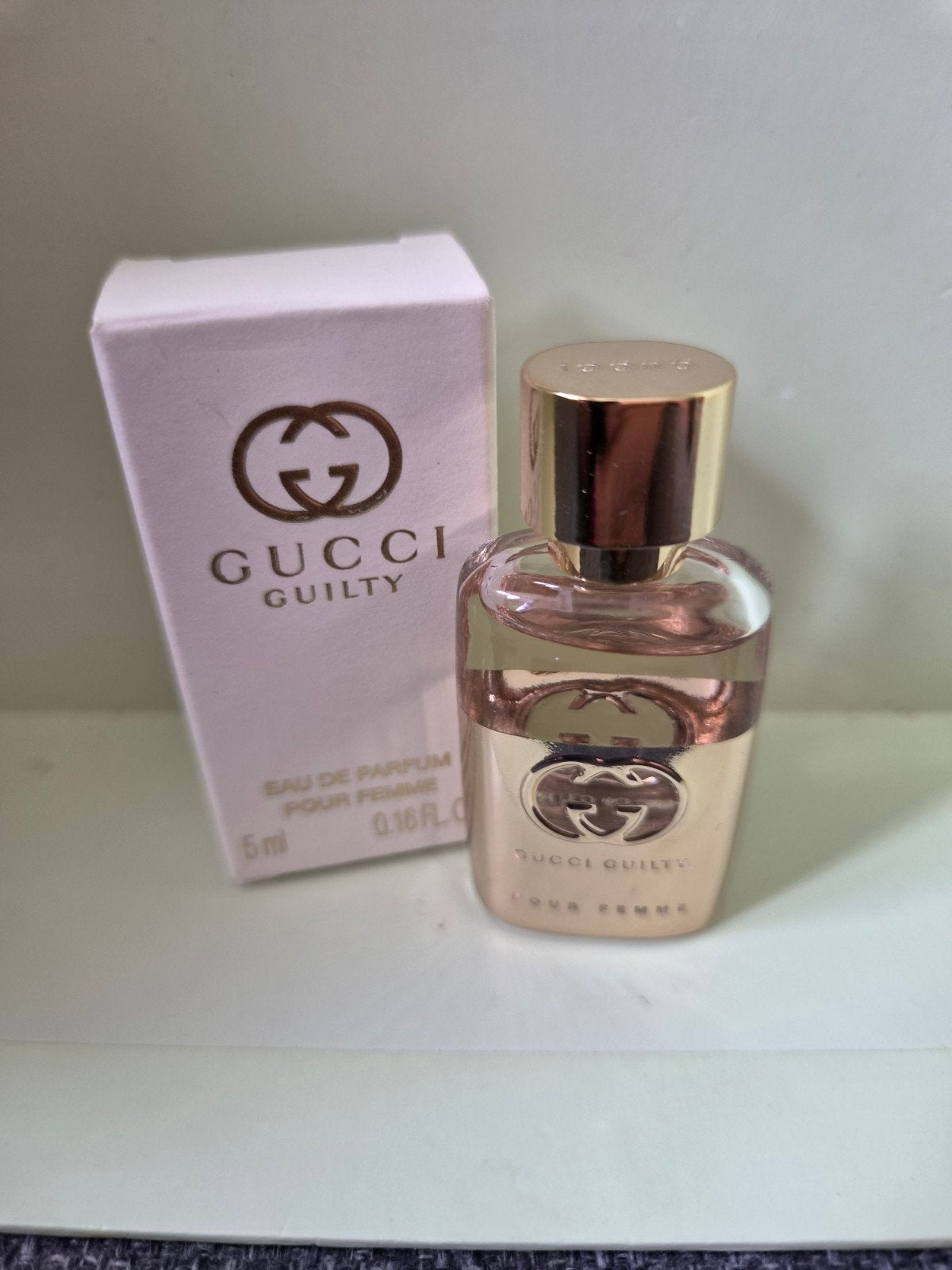 Gucci guilty pour femme eau de parfum miniatuur 5ml, Ophalen of Verzenden, Nieuw