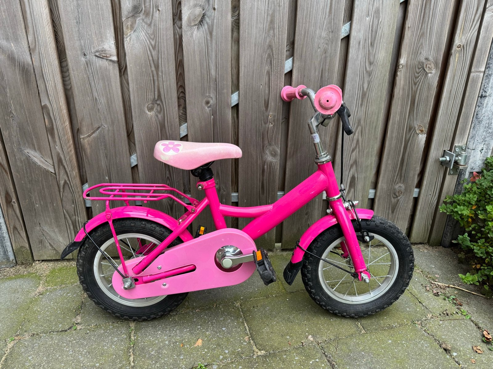 Roze kinderfiets 12 inch - nog helemaal goed!, Fietsen en Brommers, Ophalen, Gebruikt, Terugtraprem, Minder dan 16 inch