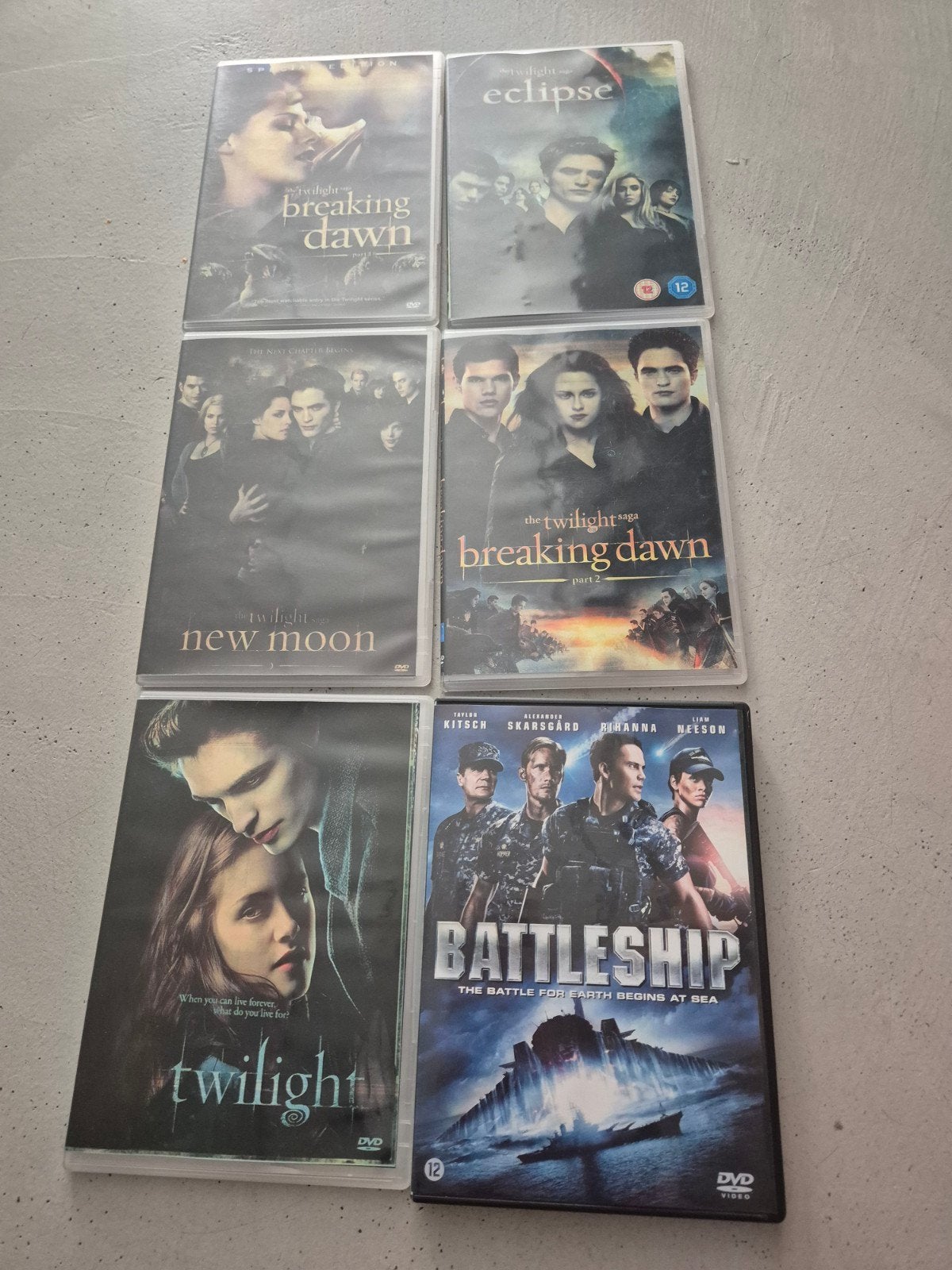 DVD's: Twilight Saga (5 films) & Battleship, Ophalen, Inclusief doosje, Overige genres, Nederlands