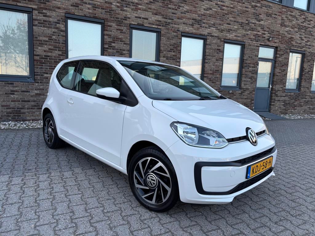 Volkswagen High Up! 1.0 Airco Cruise PDC Bluetooth 2017, Auto's, Volkswagen, Voorwielaandrijving, Stof, Up!, Wit