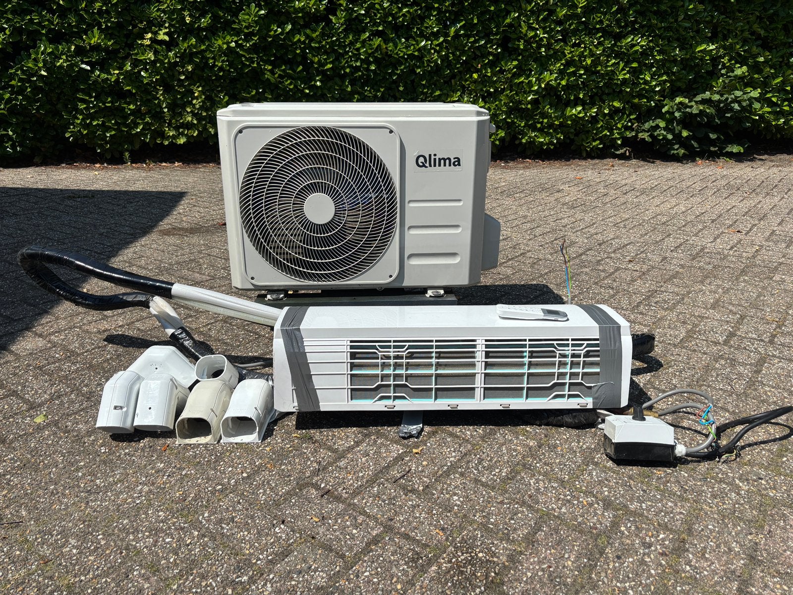Airco Qlima 3.2KW compleet, Witgoed en Apparatuur, Airco's, Ophalen, 3 snelheden of meer, Zo goed als nieuw, 100 m³ of groter