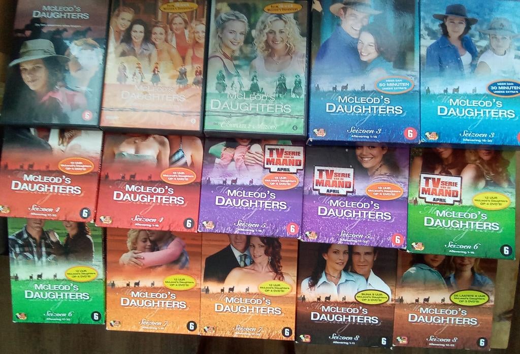 McLeod's Daughters complete serie Seizoen 1 t/m 8 + De film, Cd's en Dvd's, Dvd's | Tv en Series, Vanaf 12 jaar, Ophalen of Verzenden