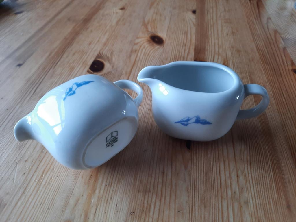 2 melkkannetjes van mosa, Antiek en Kunst, Ophalen of Verzenden