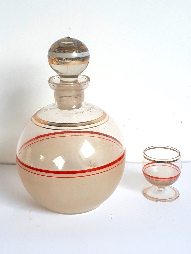 Jaren 30 art-deco decanter met likeur glaasje, Ophalen