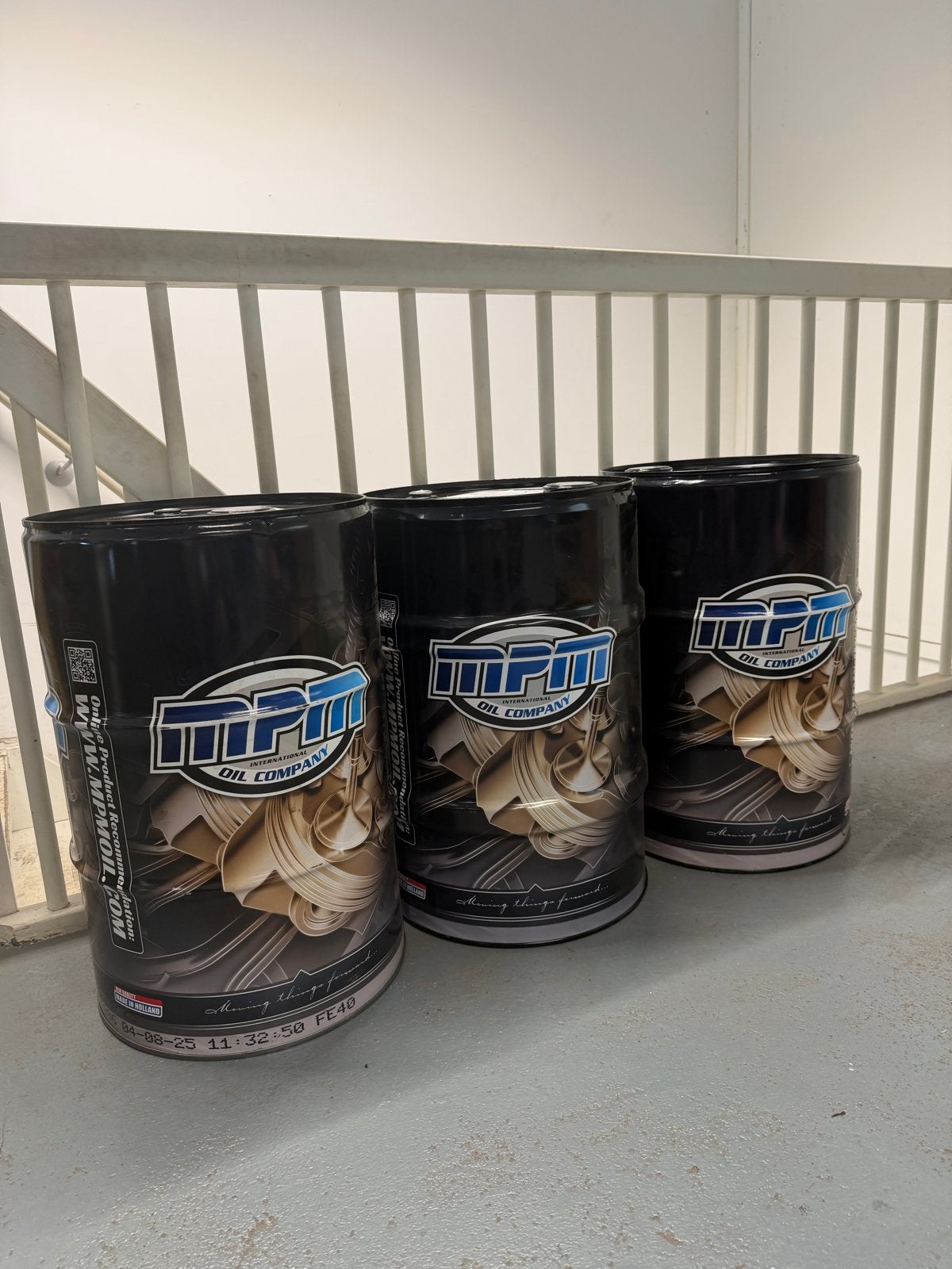 3x 60 liter MPM olie vaten - Decoratie, plantenbak, barkruk, Ophalen, Gebruikt