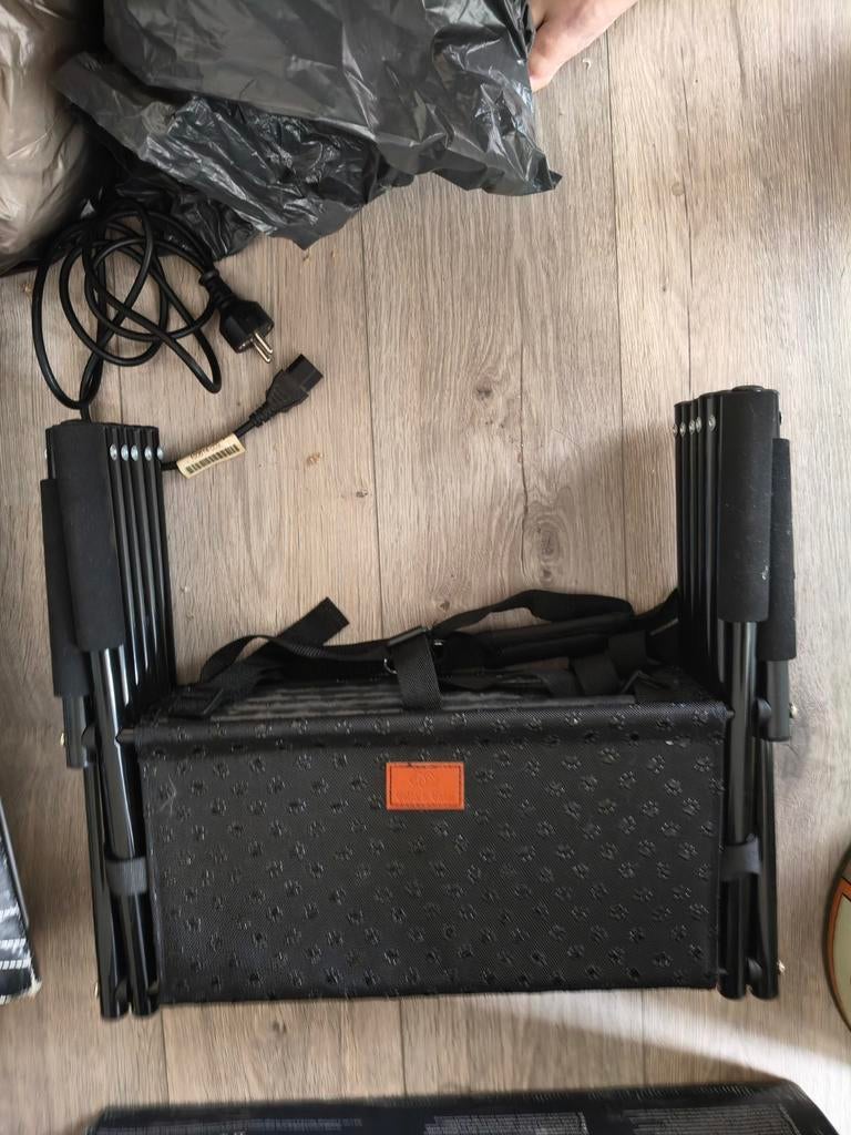 Honden trap nieuw, Dieren en Toebehoren, Honden-accessoires, Ophalen of Verzenden, Nieuw