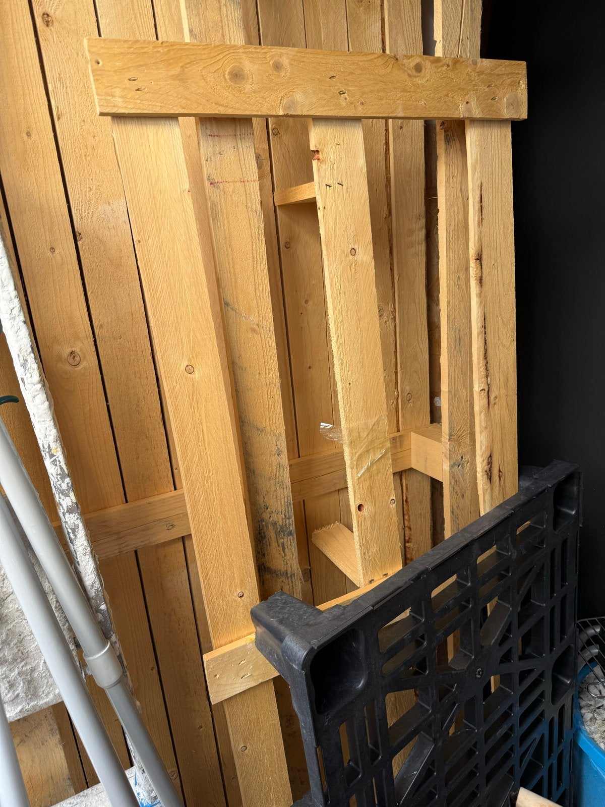Diverse houten planken, Doe-het-zelf en Verbouw, Hout en Planken, Ophalen, Gebruikt, 25 tot 50 mm, 200 tot 250 cm