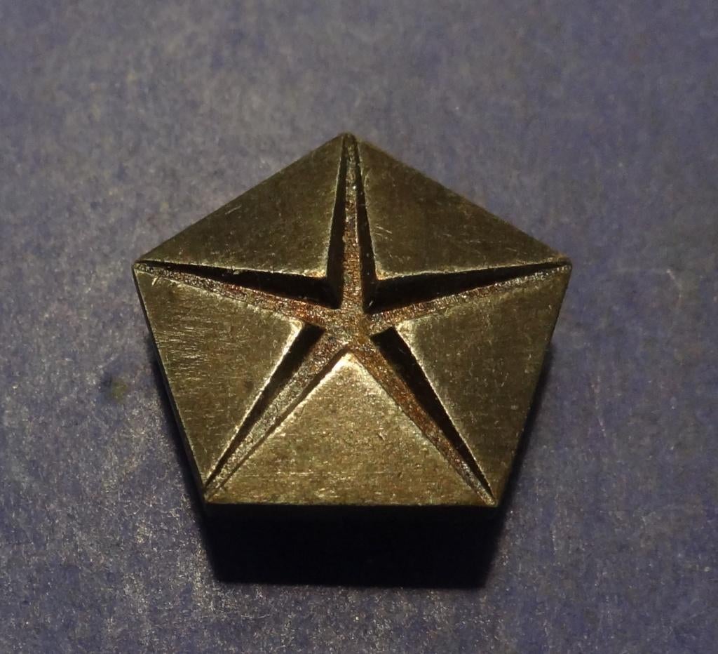 Chrysler Verzilverde Revers Knoop 20 x 20 mm, Verzenden, Gebruikt, Transport, Speldje of Pin