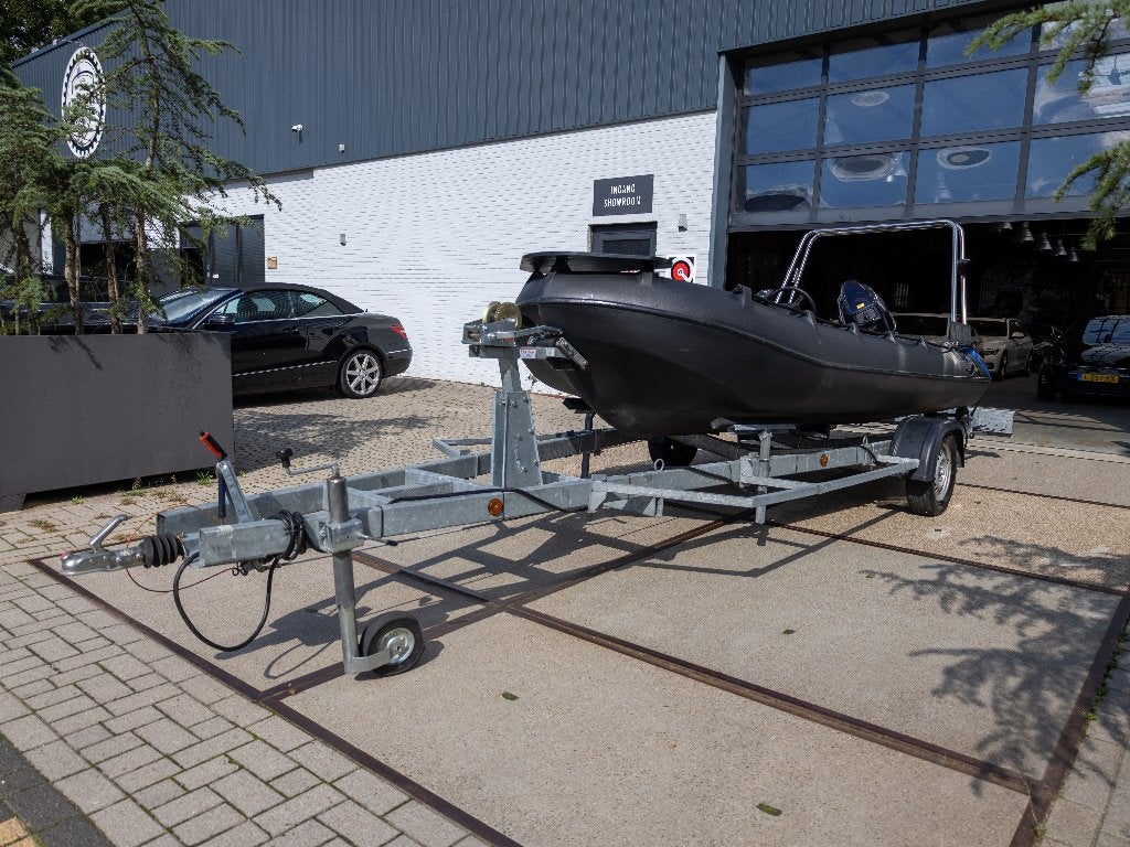 Whaly 435 2022 Console | 30 pk Tohatsu | Inclusief Trailer, Watersport en Boten, Ophalen, Gebruikt, 4 m, Provinciënbaan 21-23 5121 DK Rijen