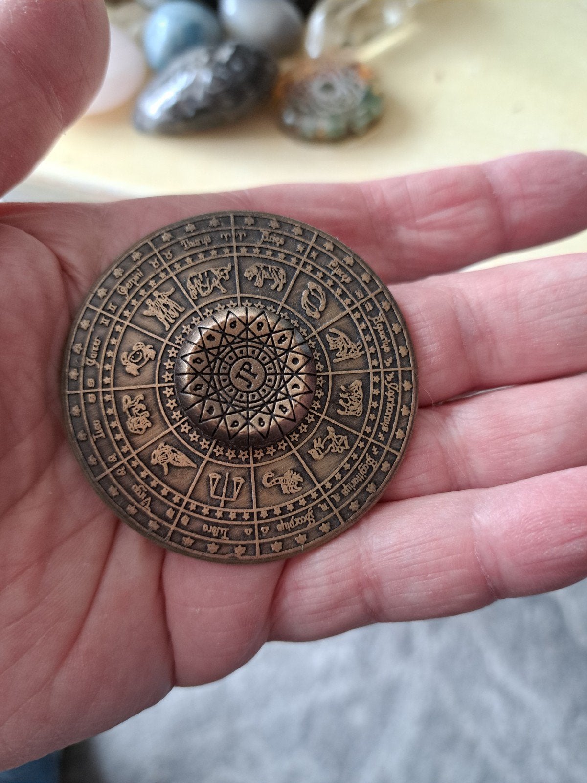 spinner met sterrebeelden erop, Ophalen of Verzenden