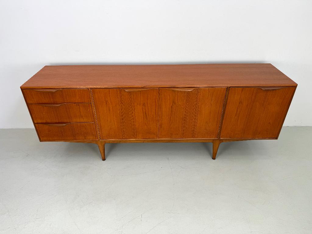 Vintage dressoir McIntosh, Verzenden, Zo goed als nieuw, 25 tot 50 cm, 150 tot 200 cm