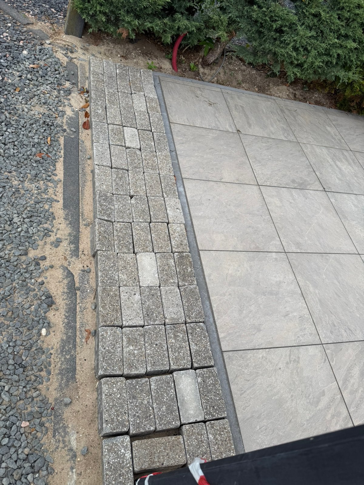Gebruikte BKK klinkers +-1,5m2 grijs, Ophalen, Gebruikt, Klinkers, Minder dan 5 m²