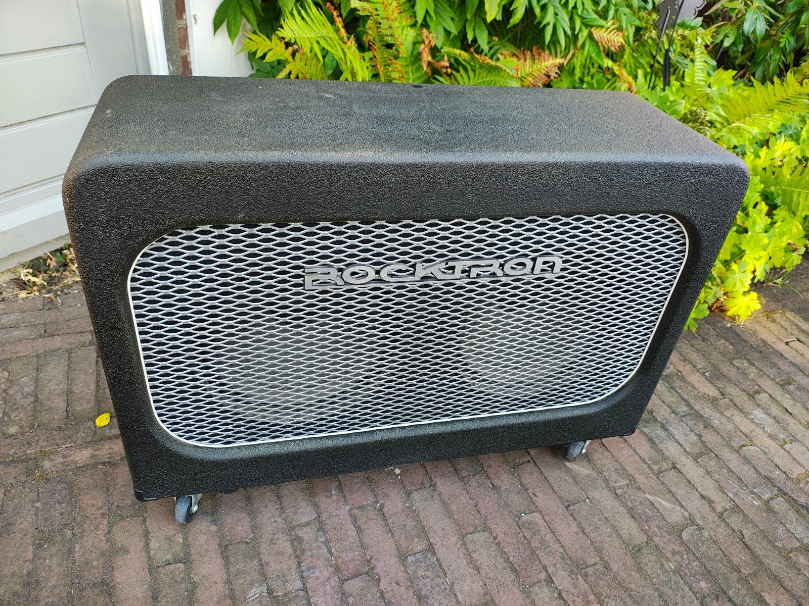 Rocktron Taboo 2x12 Satellite Gitaarcabinet, Muziek en Instrumenten, Versterkers | Bas en Gitaar, Ophalen, Gebruikt, Gitaar, 100 watt of meer