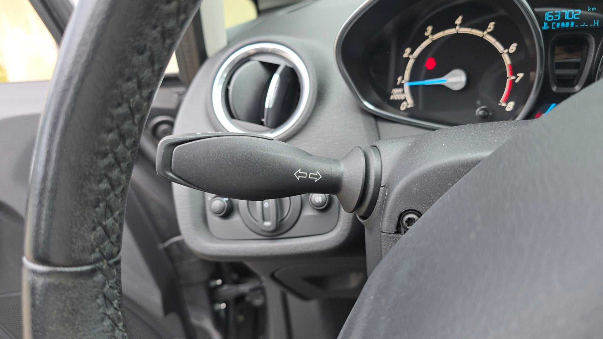 Foto 20 van Ford Fiesta 1.0 Style