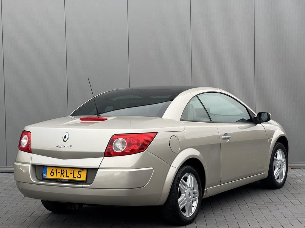 Renault Mégane Coupé-Cabriolet 2.0-16V Privilège Luxe | L, Voorwielaandrijving, 1998 cc, 135 pk, Gebruikt