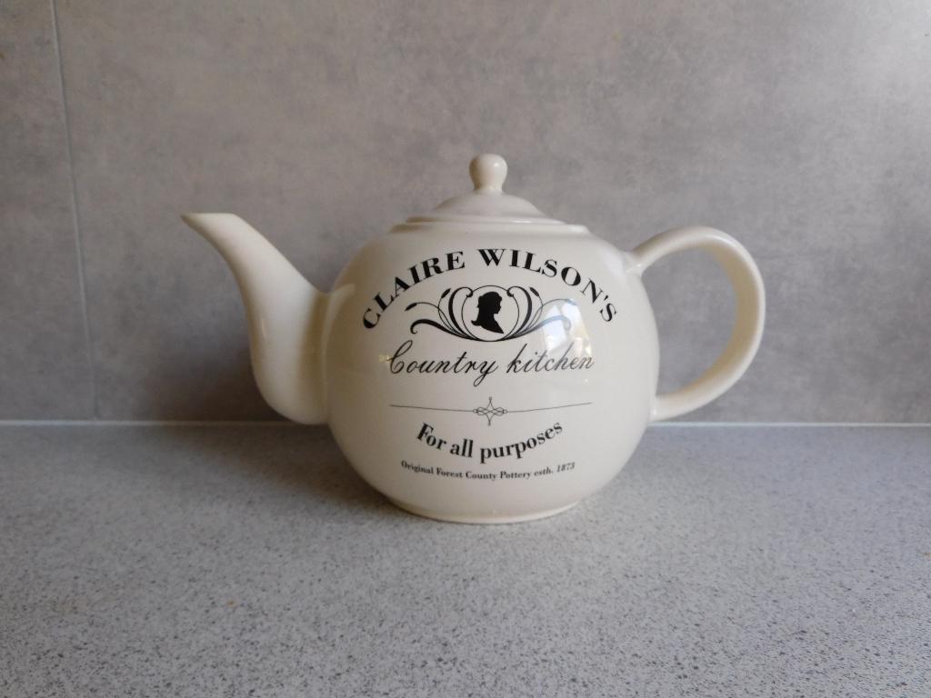 Theepot TEA Claire Wilson, Overige typen, Ophalen of Verzenden, Zo goed als nieuw, Overige stijlen