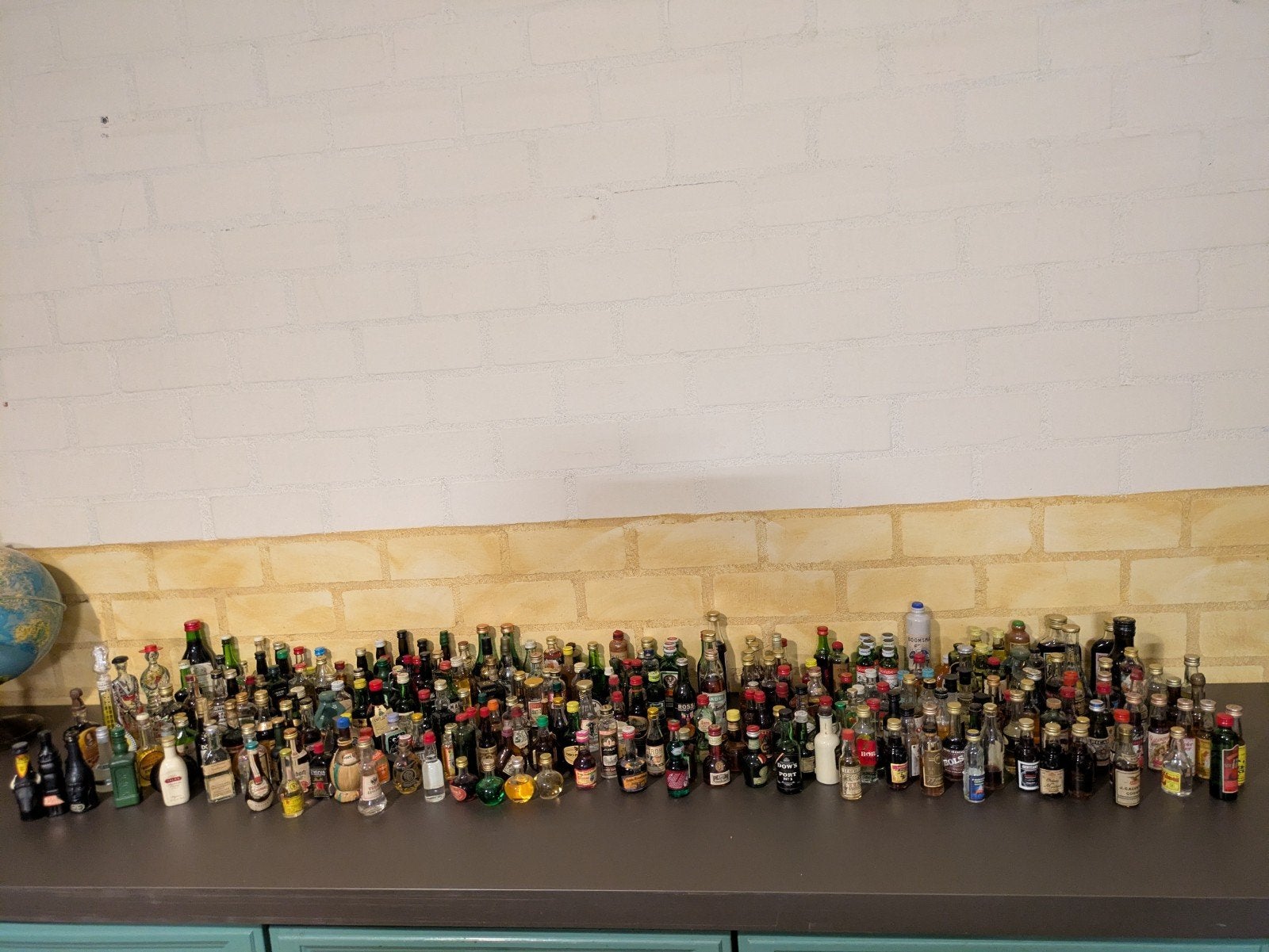 275 drankflesjes van over de hele wereld, Ophalen, Gebruikt