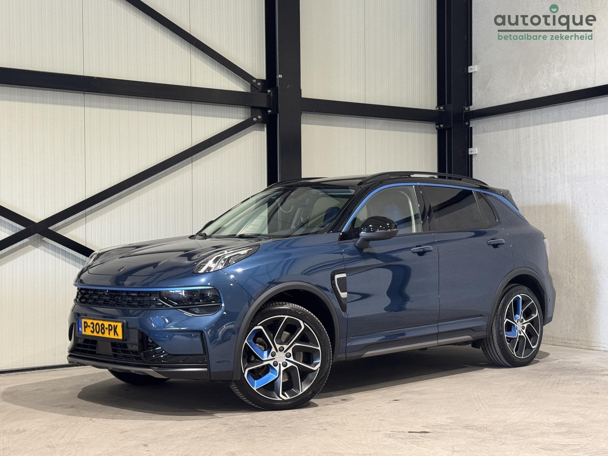 Lynk & Co 01 1.5 | 1e eigenaar | pano | navi | trekhaak | 36, Dealer onderhouden, Stof, Euro 6, Met garantie (alle)
