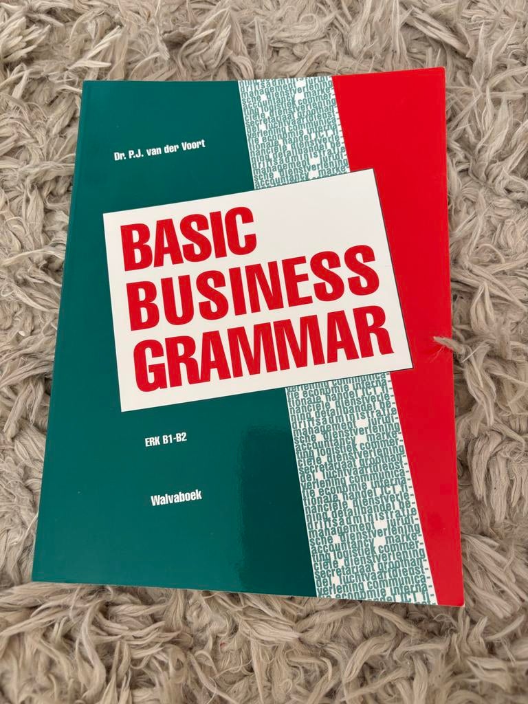 Basic Business Grammar - Engels grammatica boek, Ophalen of Verzenden, Gelezen, Non-fictie