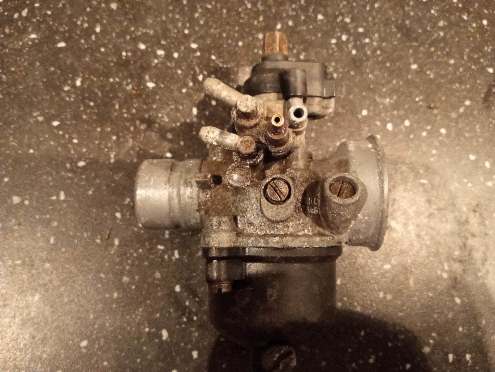 Minarelli AM6 carburateur Delorto 12mm., Ophalen of Verzenden