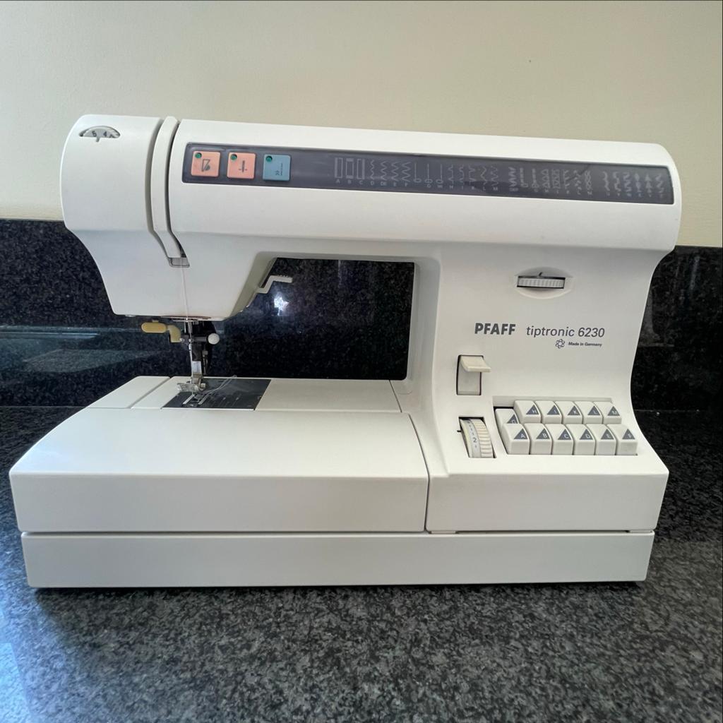 Pfaff Tiptronic 6230 Naaimachine - Keurig en Compleet, Hobby en Vrije tijd, Naaimachines en Toebehoren, Ophalen, Gebruikt, Naaimachine