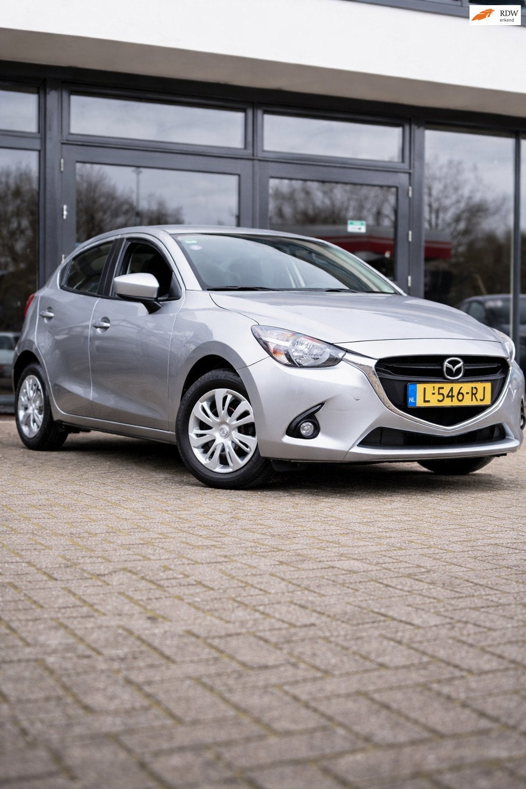 Mazda 2 1.5 Skyactiv-G GT-M Automaat Cruise Dealer oh APK, Auto's, Dealer onderhouden, 40 €/maand, Euro 6, 4 cilinders