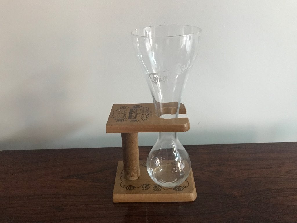 Kwak glas in houten houder staander, Ophalen of Verzenden, Gebruikt, Glas of Glazen, Overige merken