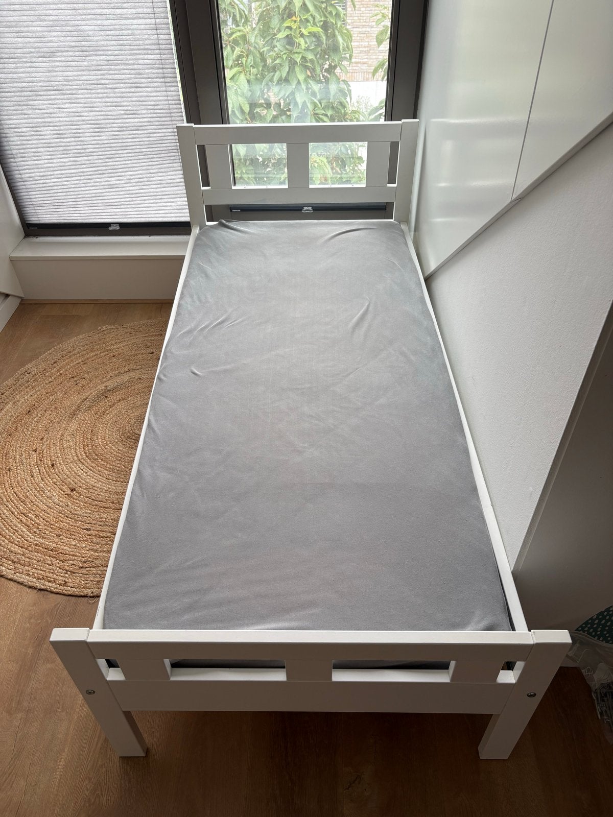 IKEA Kritter Peuterbed met lattenbodem en matras, Ophalen, Gebruikt, Wit, 190 cm of minder