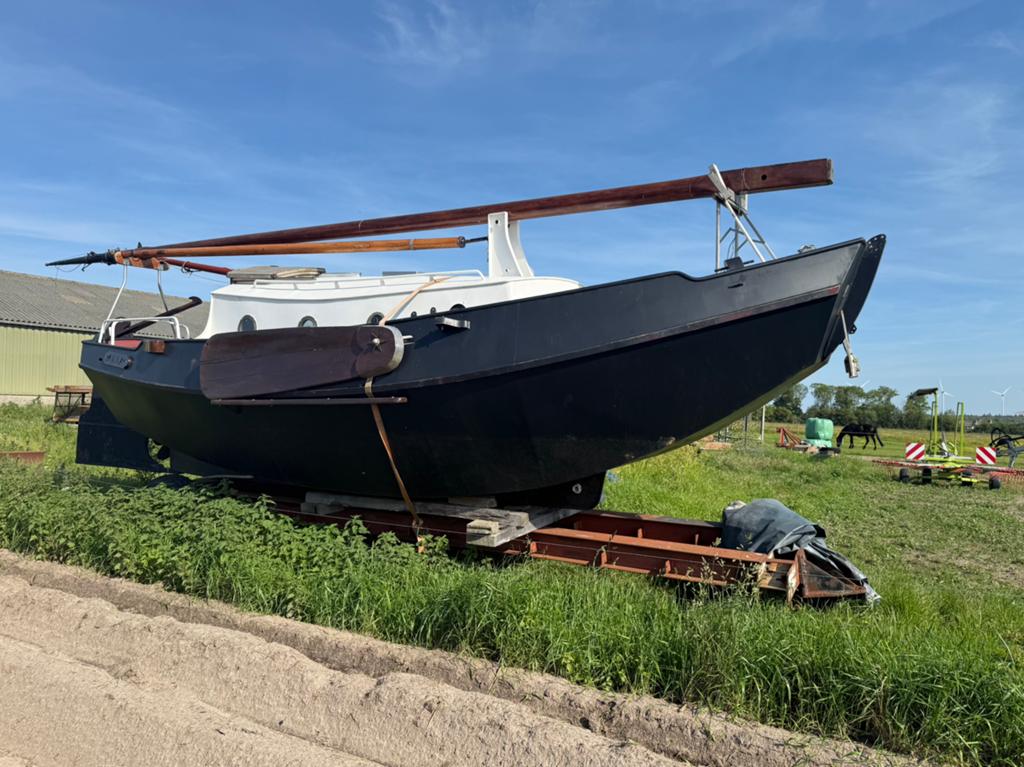 Mooie Huitema Boon Zeeschouw 9.00 wedstrijdschip ZK88, 9 m, Gebruikt, Diesel, 80 cm
