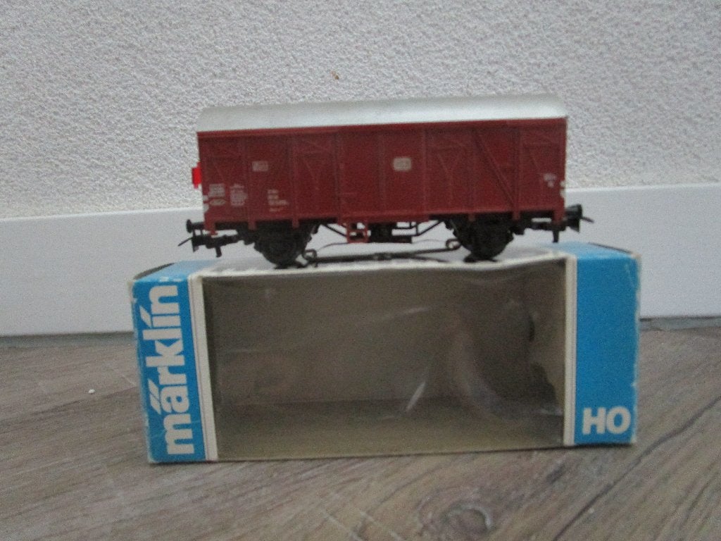 Marklin 4411 goederenwagon met sluitverlichting in ovp., Wisselstroom, Gebruikt, Wagon, Ophalen of Verzenden