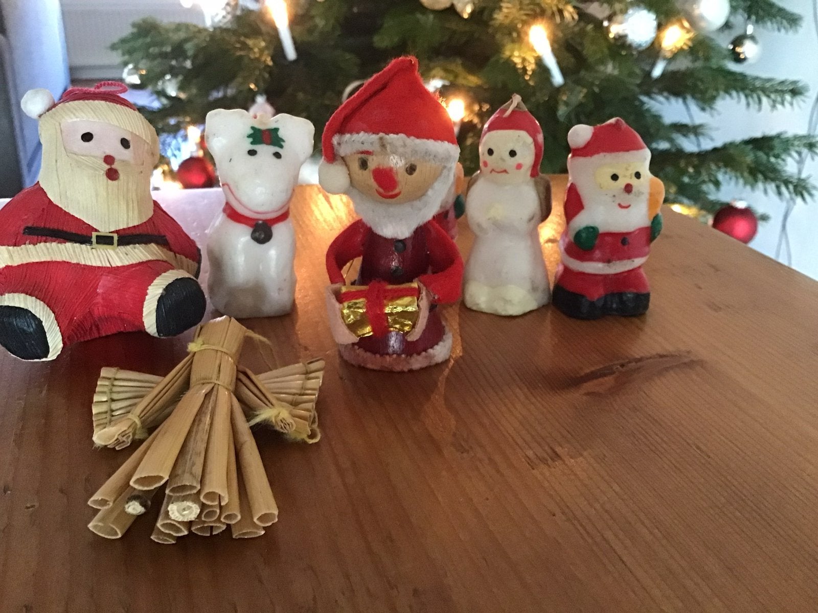 Lot vintage kerstfiguurtjes, kaarsjes, kerstmannetje, Diversen, Kerst, Ophalen of Verzenden