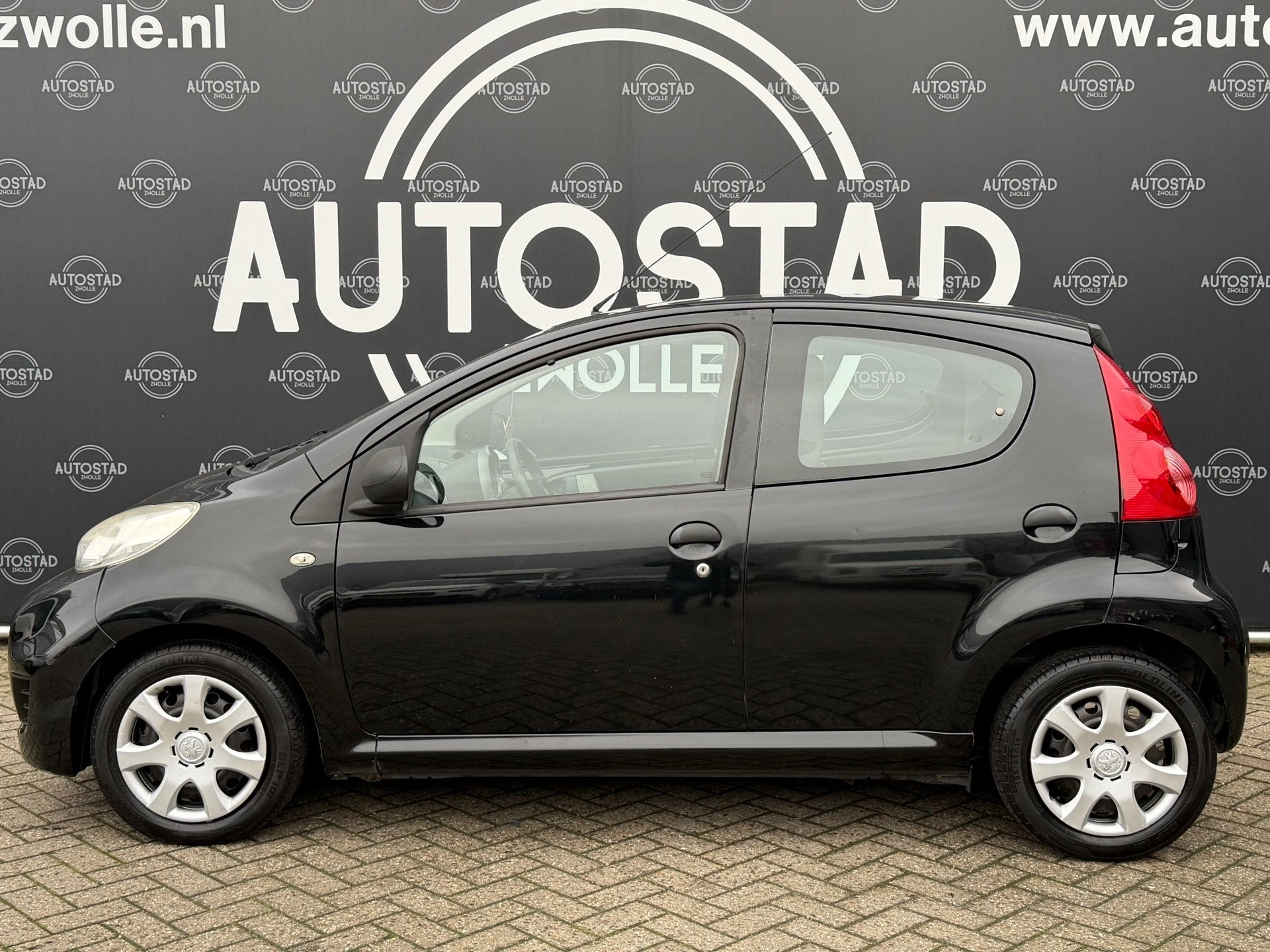Peugeot 107 1.0-12V XR NL-Auto / 1ste Eigenaar / NAP / APK /, Auto's, Voorwielaandrijving, Euro 5, Stof, 4 stoelen