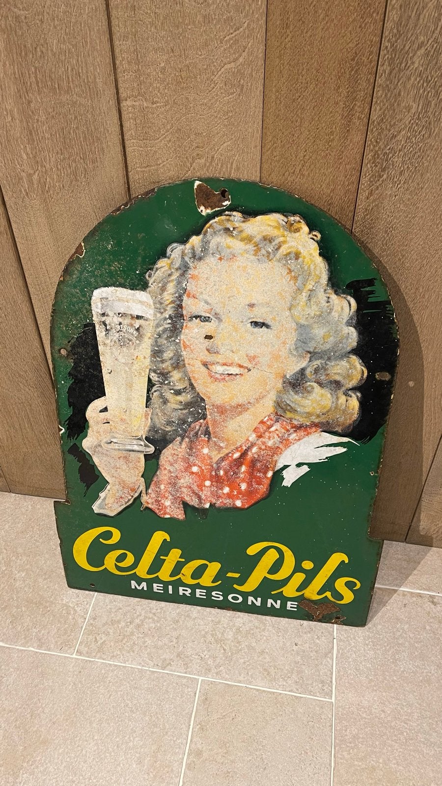 Vintage Celta-Pils Meiresonne reclamebord - Emaille, Ophalen of Verzenden, Gebruikt, Reclamebord, Plaat of Schild
