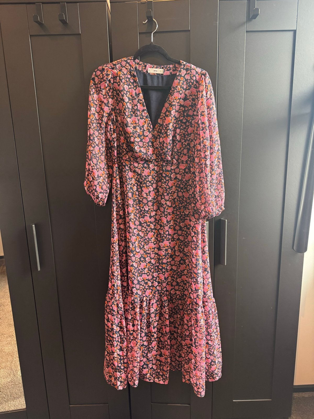 Mango Bloemenjurk met lange mouwen maat m, Maat 38/40 (M), Meerkleurig, Ophalen of Verzenden, Zo goed als nieuw