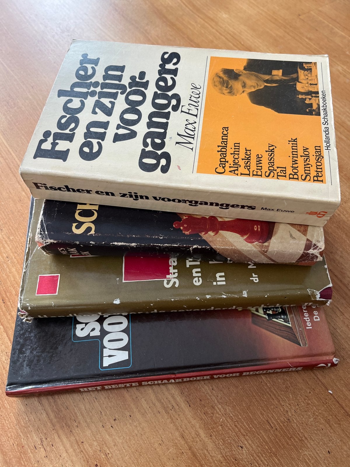 Fischer en zijn voorgangers - Max Euwe (Schaakboek), Boeken, Ophalen of Verzenden