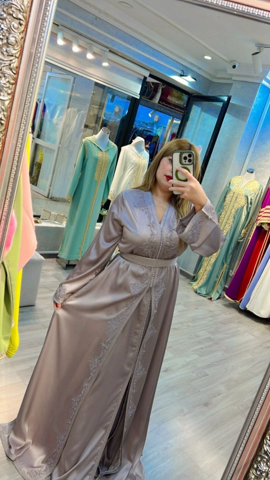 Mooi takshita te koop, Kleding | Dames, Ophalen of Verzenden, Zo goed als nieuw, Overige typen