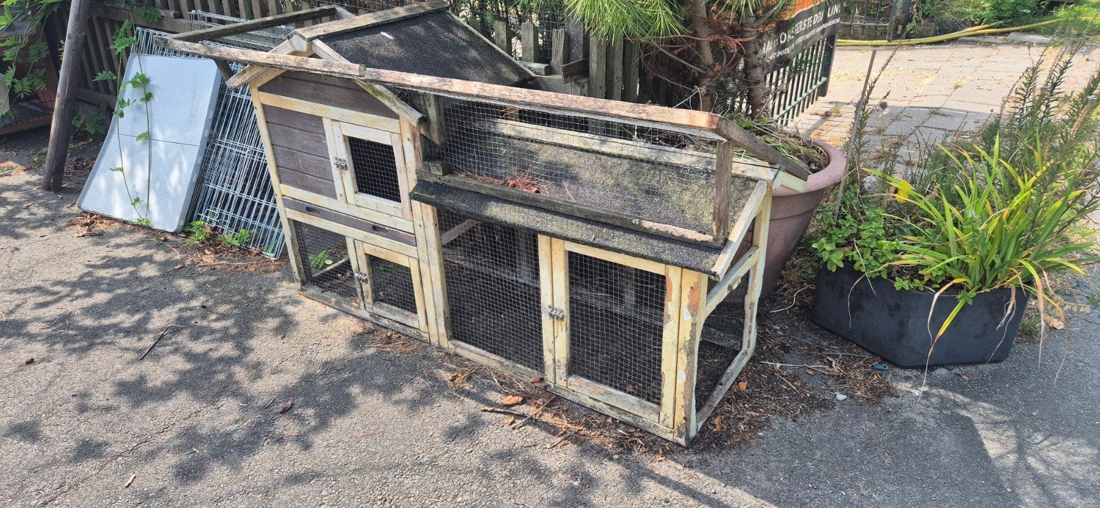 Gratis af te halen buitenhok, Dieren en Toebehoren, Knaagdieren en Konijnen | Hokken en Kooien, Ophalen, 110 cm of meer, Hok, 90 cm of meer