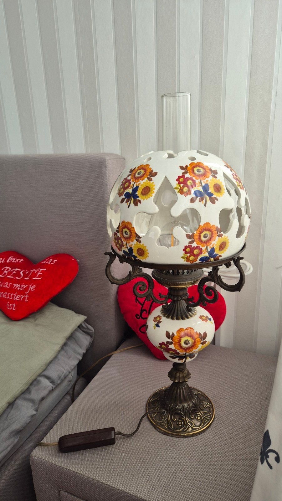 Antiek lamp werk met strom, een mooi decoratif tafellamp, Ophalen of Verzenden