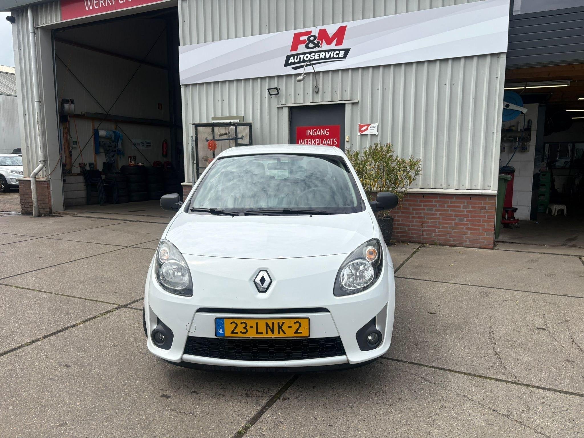 Renault Twingo 1.2-16V Authentique Werkende Airco, radio, tr, Auto's, Gebruikt, 4 cilinders, 4 stoelen, Wit