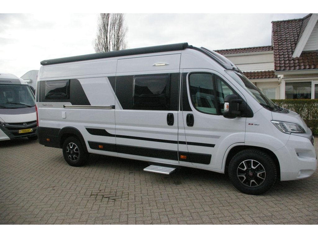 Adria Supreme Twin 640 SLB Enkele bedden, panorama., Caravans en Kamperen, Campers, Buscamper of Camperbus, Ringverwarming, Fiat