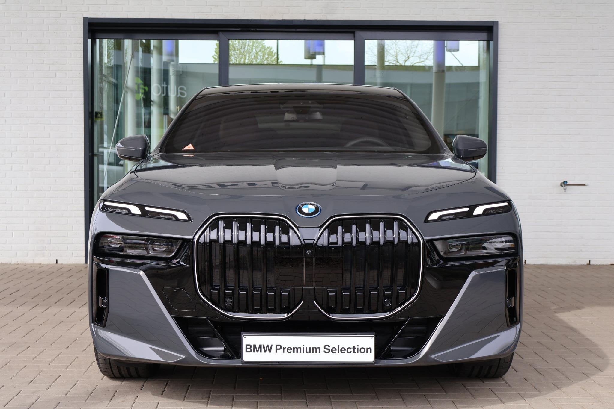 BMW i7 eDrive50 | SOH 100% | High Executive | Connoisseur Pa, Auto's, Automaat, Apple Carplay, 612 km, 645 min