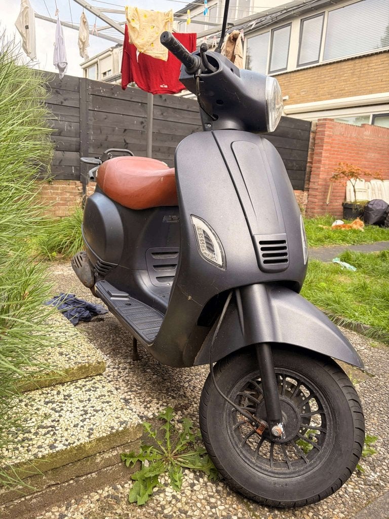 Senzo Rivalux met motorschade -  onderdelen/opknapper, Gebruikt, Benzine, Ophalen, Overige merken