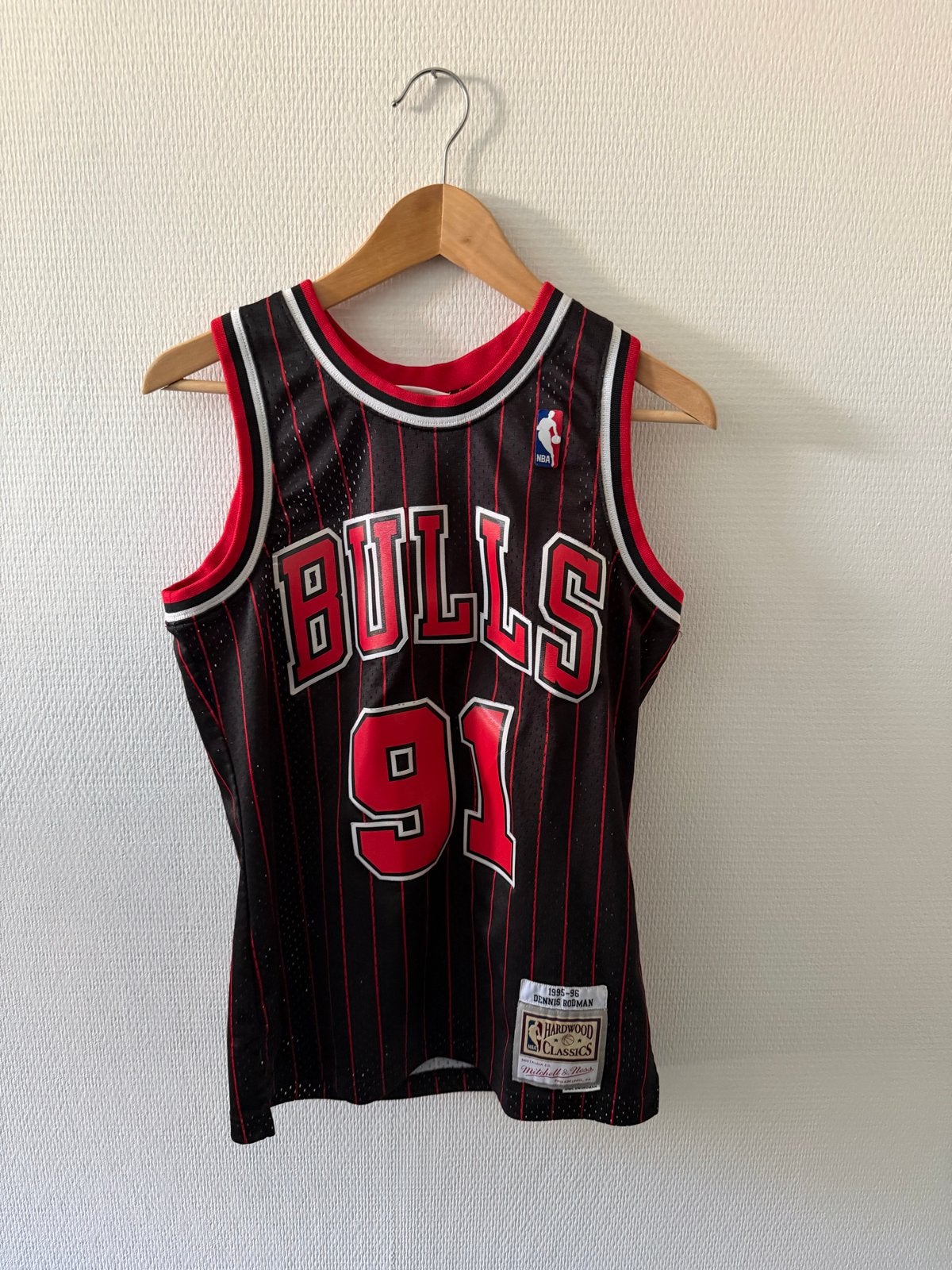 Mitchell & Ness Dennis Rodman Chicago Bulls Jersey Maat S, Verzenden, Zwart, Nieuw, Algemeen